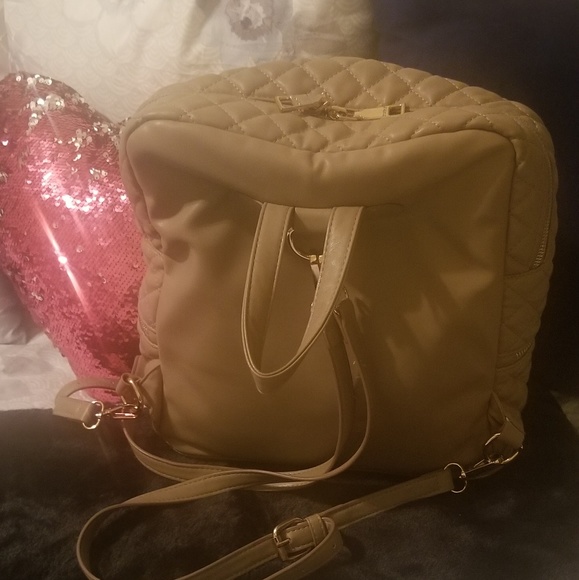 BeBe backpack - Picture 2 of 2